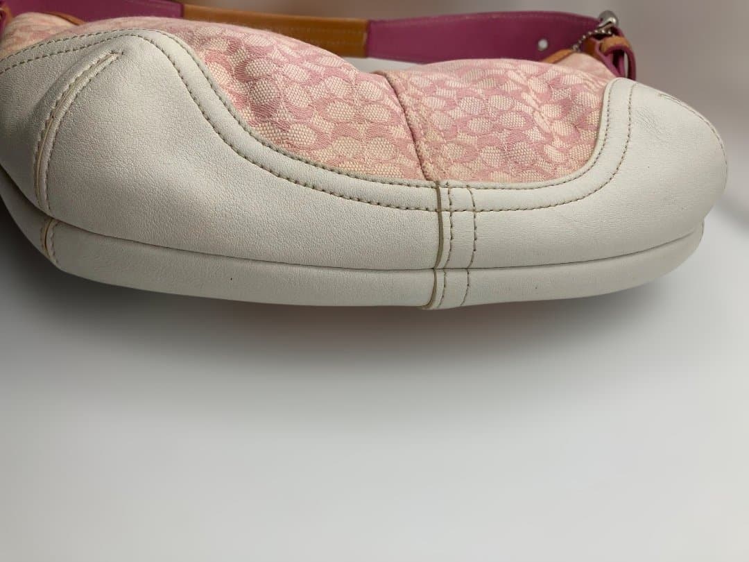 コーチ　アクセサリーポーチ　シグネチャー6351