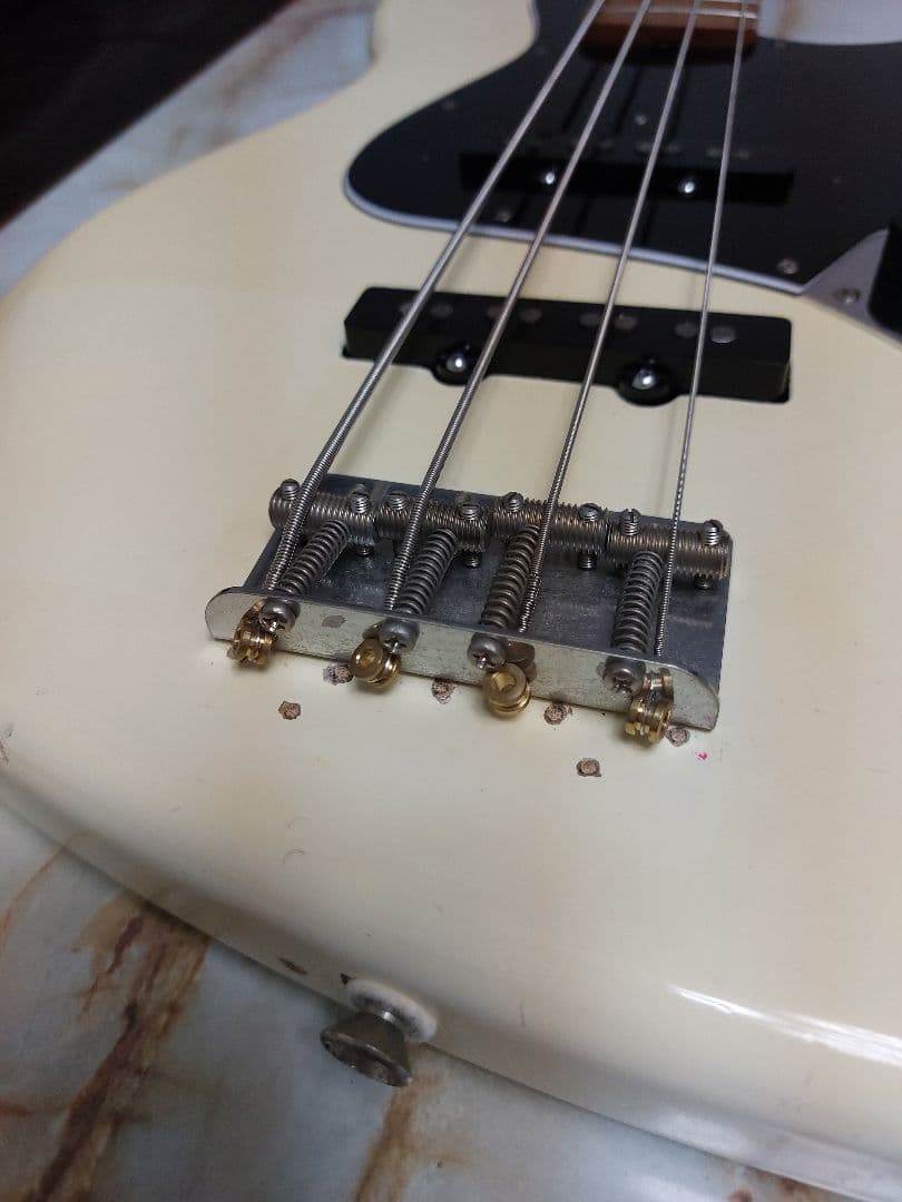 ESP製？ jazz bass