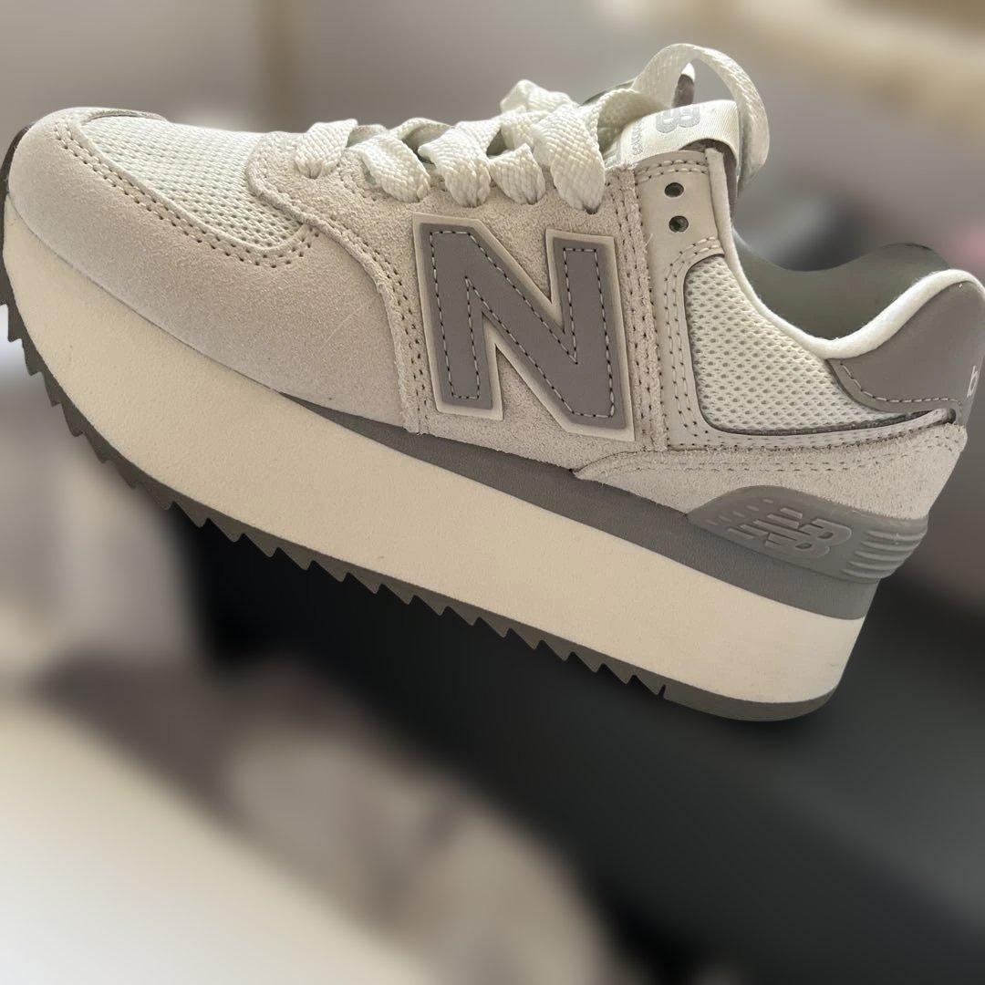 new balance 574 ホワイト/グレー厚底スニーカー　22.0