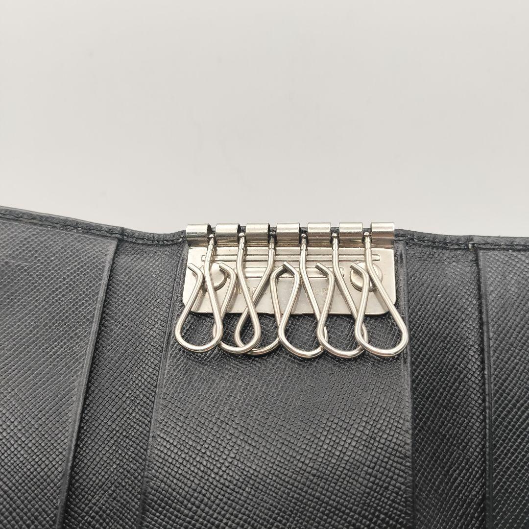 ◎プラダ　6連キーケース　サフィアーノ　トライアングルロゴ　ブラック