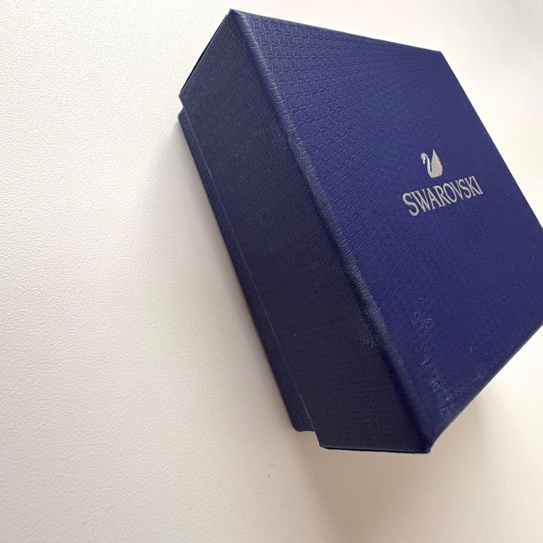 【セット商品】スワロフスキー　ノーティー　ネックレス&ピアス　ゴールドカラー　箱