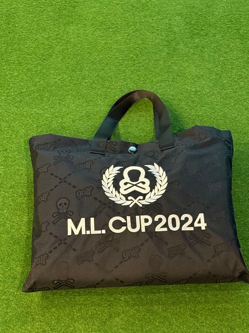 カートシートカバー　マークアンドロナ 非売品　2024マークアンドロナカップ限定