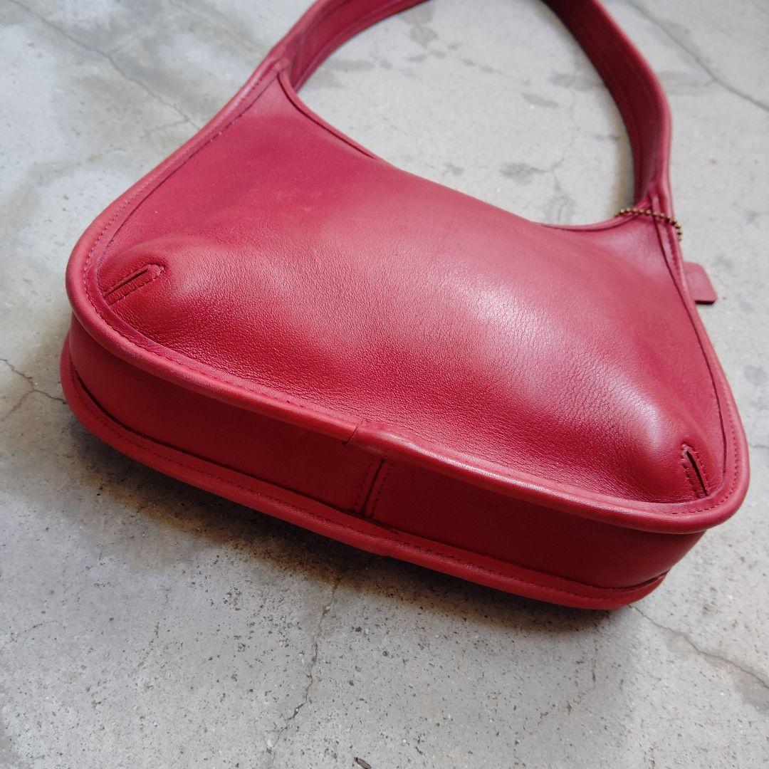 コーチ　オールドコーチ　エルゴ　ワンショルダーバッグ　9020　USA製　赤