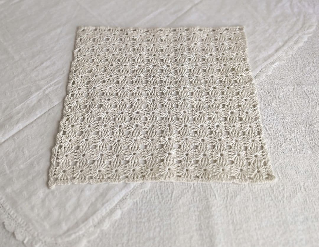 【ma さま】vintage cloth ❀ お花畑のような スクエアマット