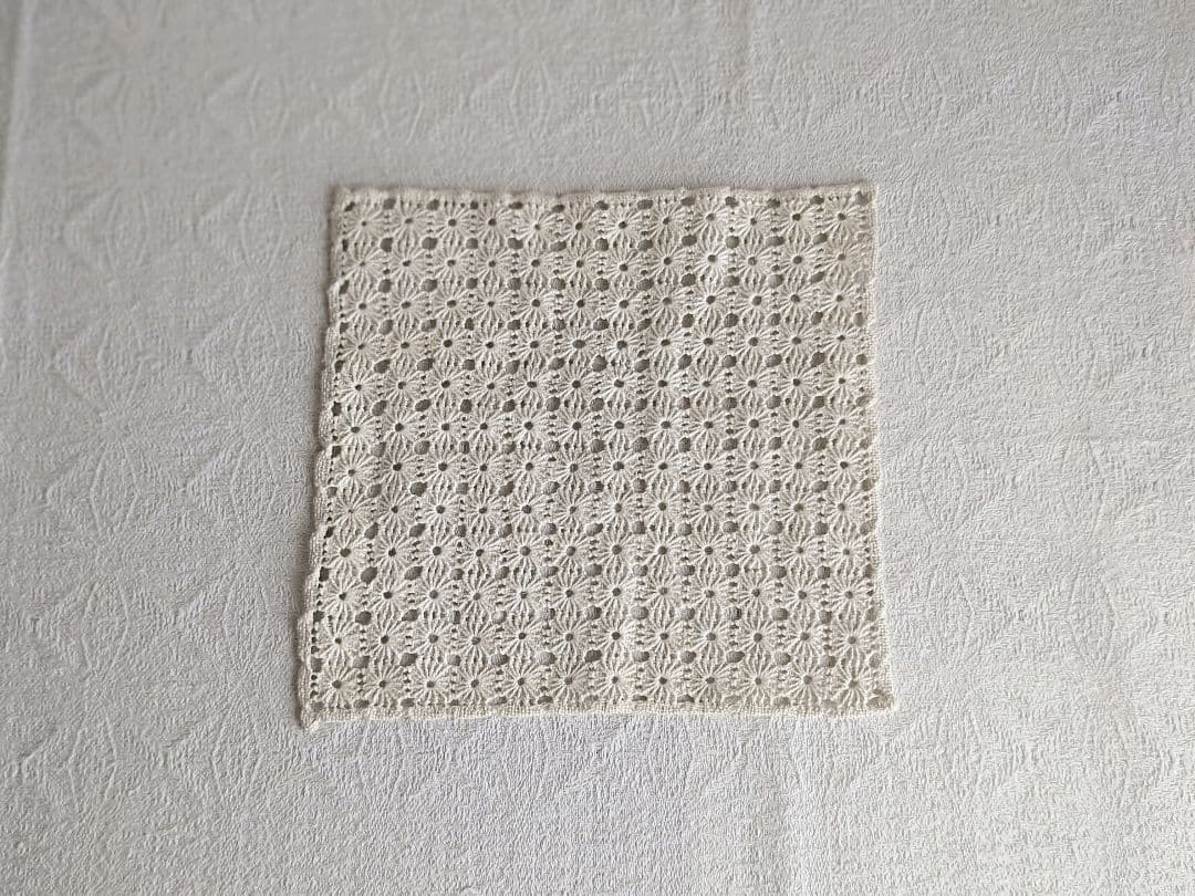 【ma さま】vintage cloth ❀ お花畑のような スクエアマット