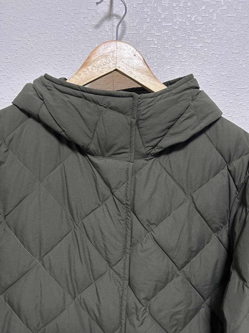 ユニクロ　パフテックロングコート　オリーブ　XL