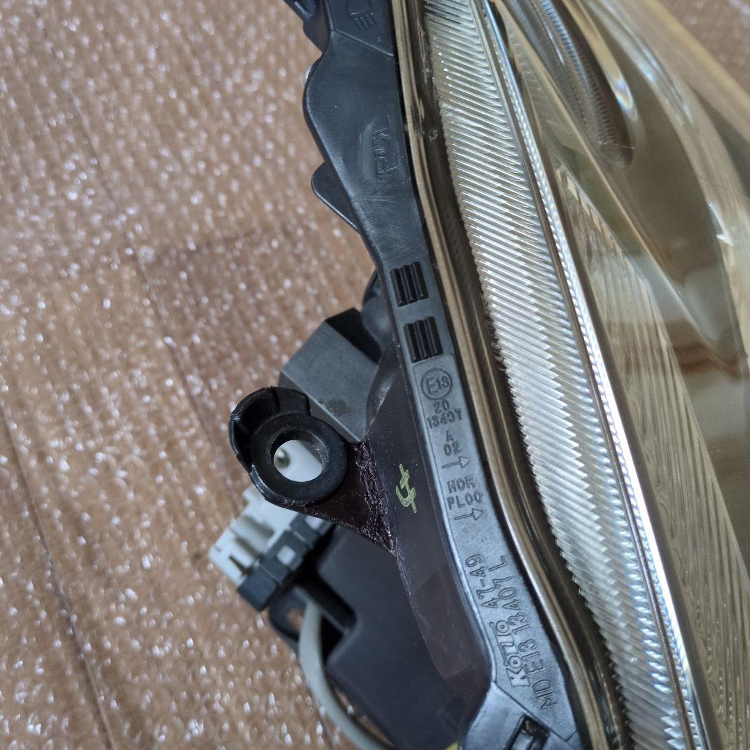 ZVW30プリウス後期 ツーリングヘッドライト左側 コンピューター付属美品