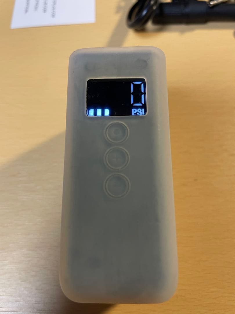 Cycplus AS2 pro 自転車用電動ポンプ