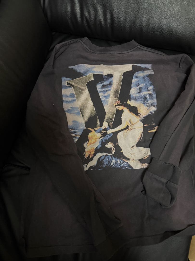 Watson着用SAINT MICHAEL X VLONE マリア ロンTシャツ