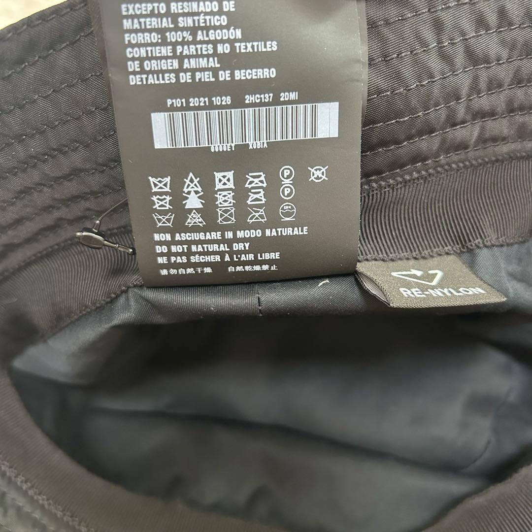 PRADA ブラック バケットハット M RE-NYLON