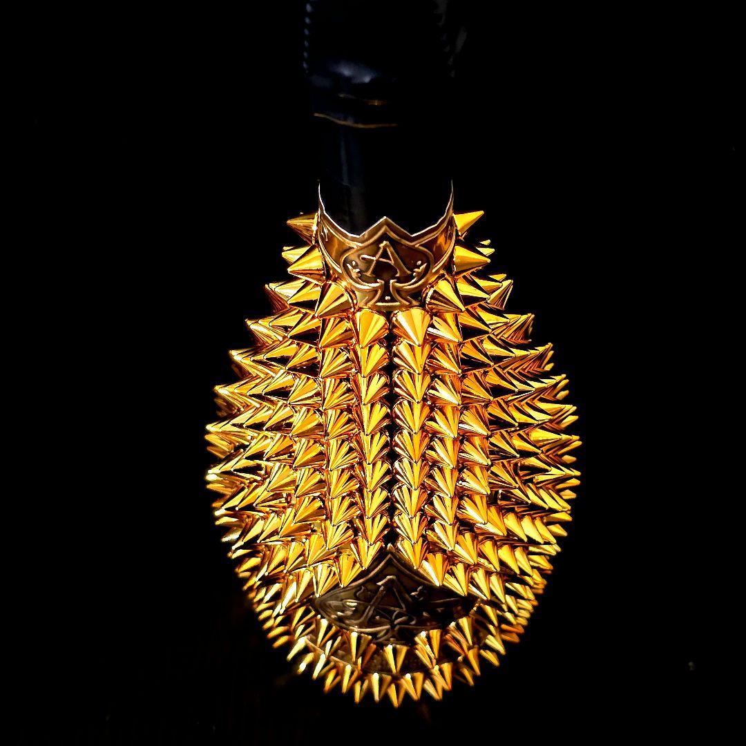 【24時間以内発送】 アルマンド ゴールド トゲマンド スタッズボトル