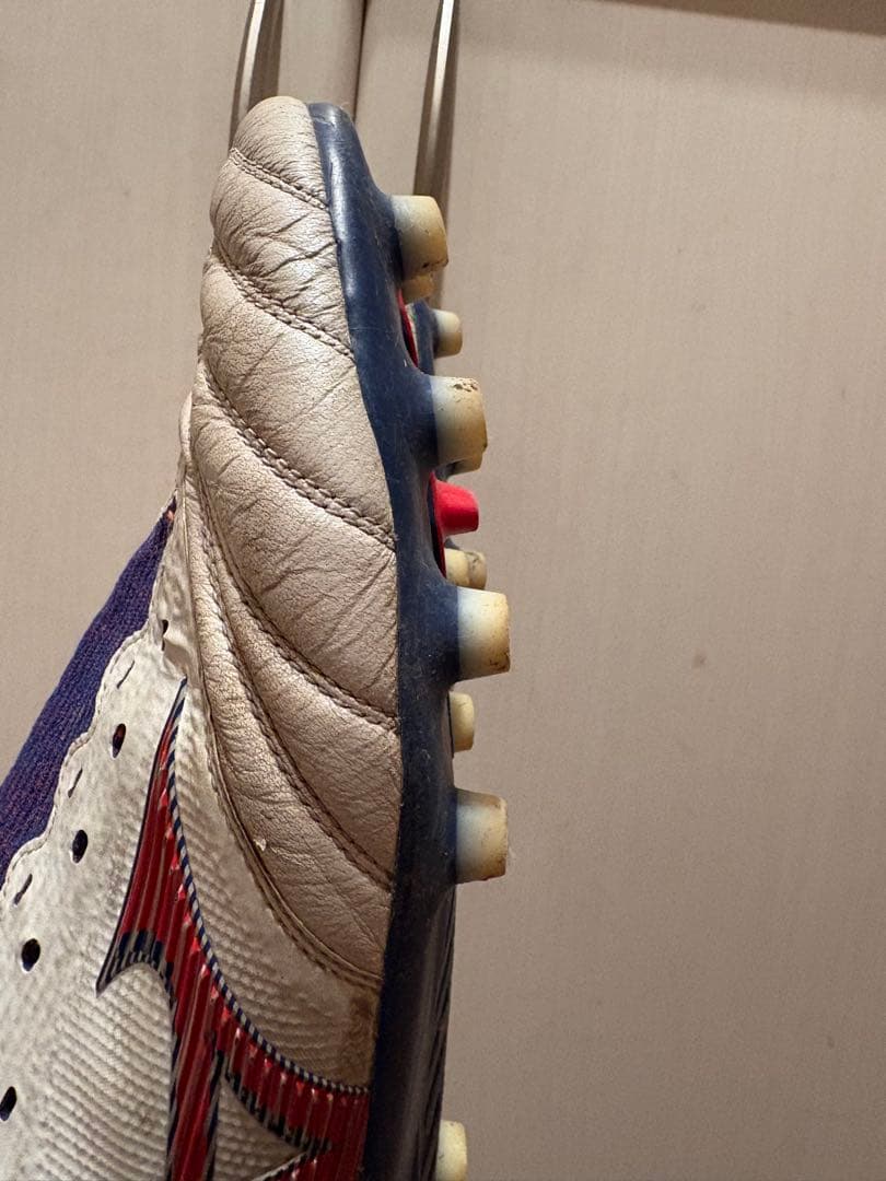 ミズノモレリアネオ3β スパイク27cm