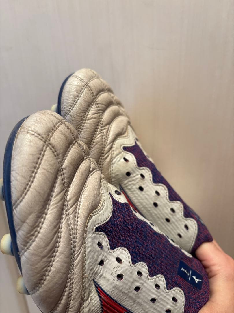 ミズノモレリアネオ3β スパイク27cm