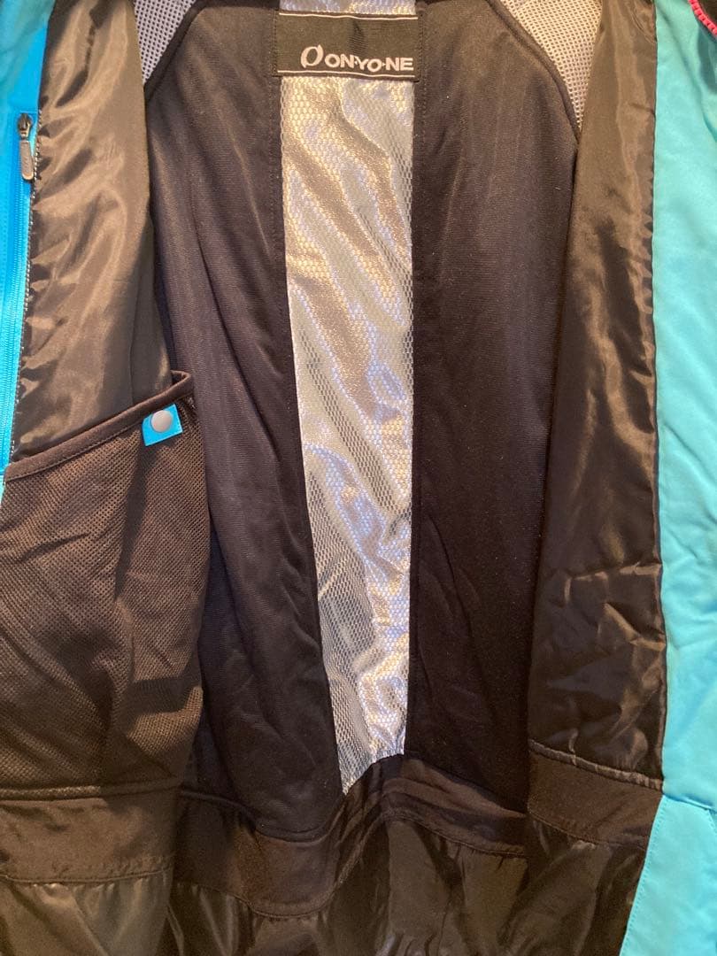 ON-YO-NE メンズ　スキーウェア　上下セット