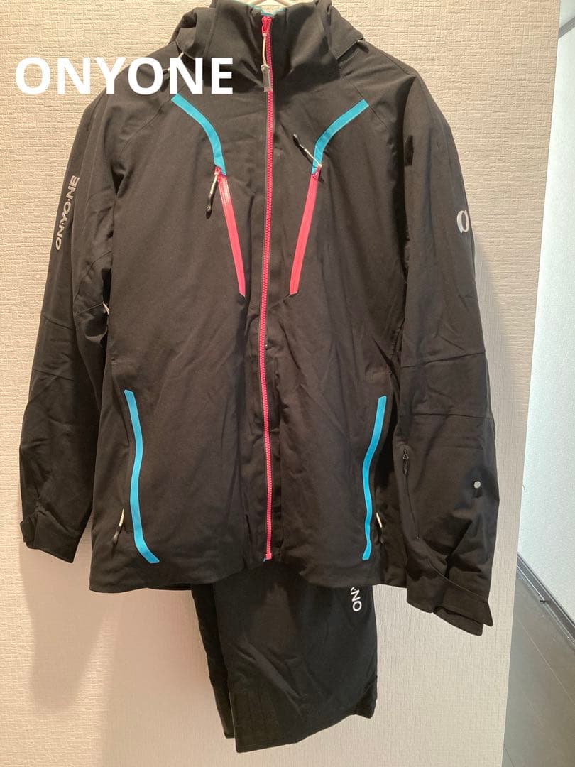 ON-YO-NE メンズ　スキーウェア　上下セット