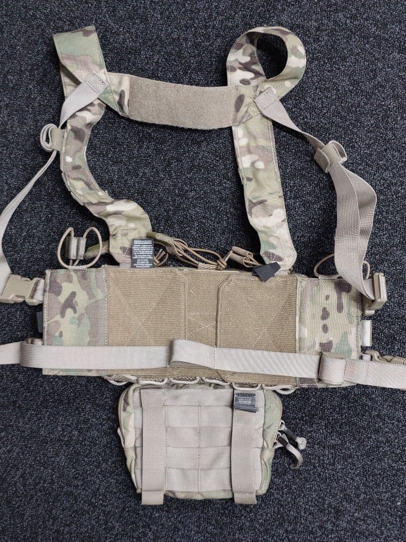 サバゲー　チェストリグ　マルチカム　HELIKON-TEX