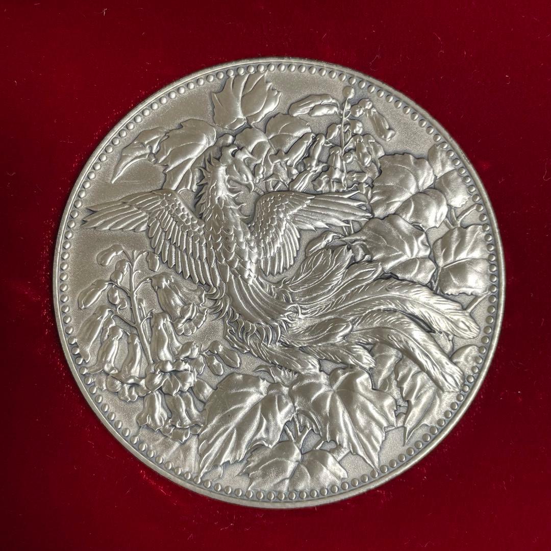 【美品】1982年 500円白銅貨幣発行記念メダル　純銀メダル 純銀