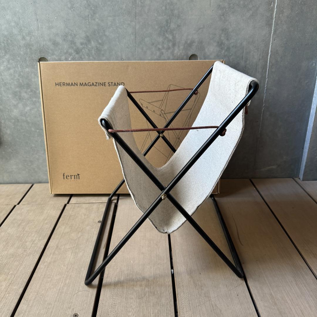 ferm LIVING ファームリビング ハーマンマガジンスタンド