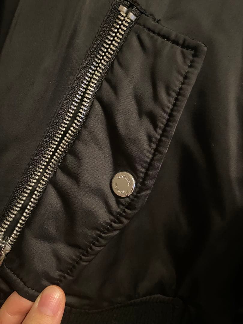   ブラック MA-1 ジャケット