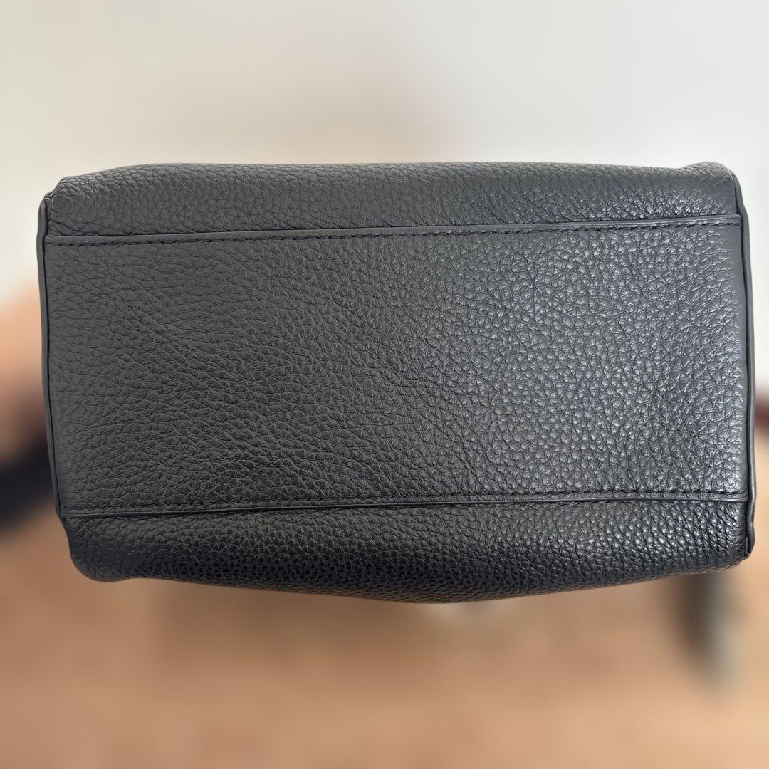 ear PAPILONNER 牛革バックルショルダーバック2way