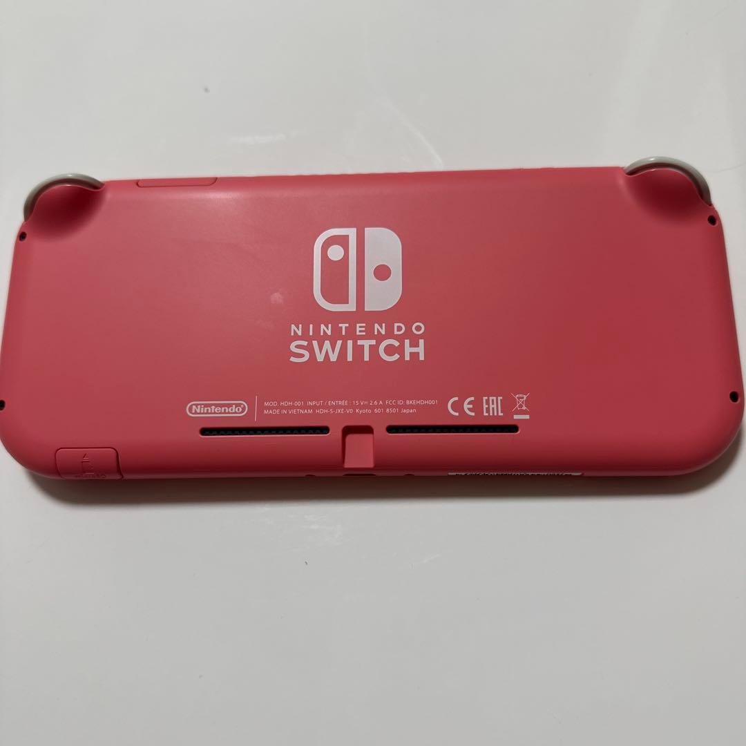 Nintendo Switch Lite コーラル　中古