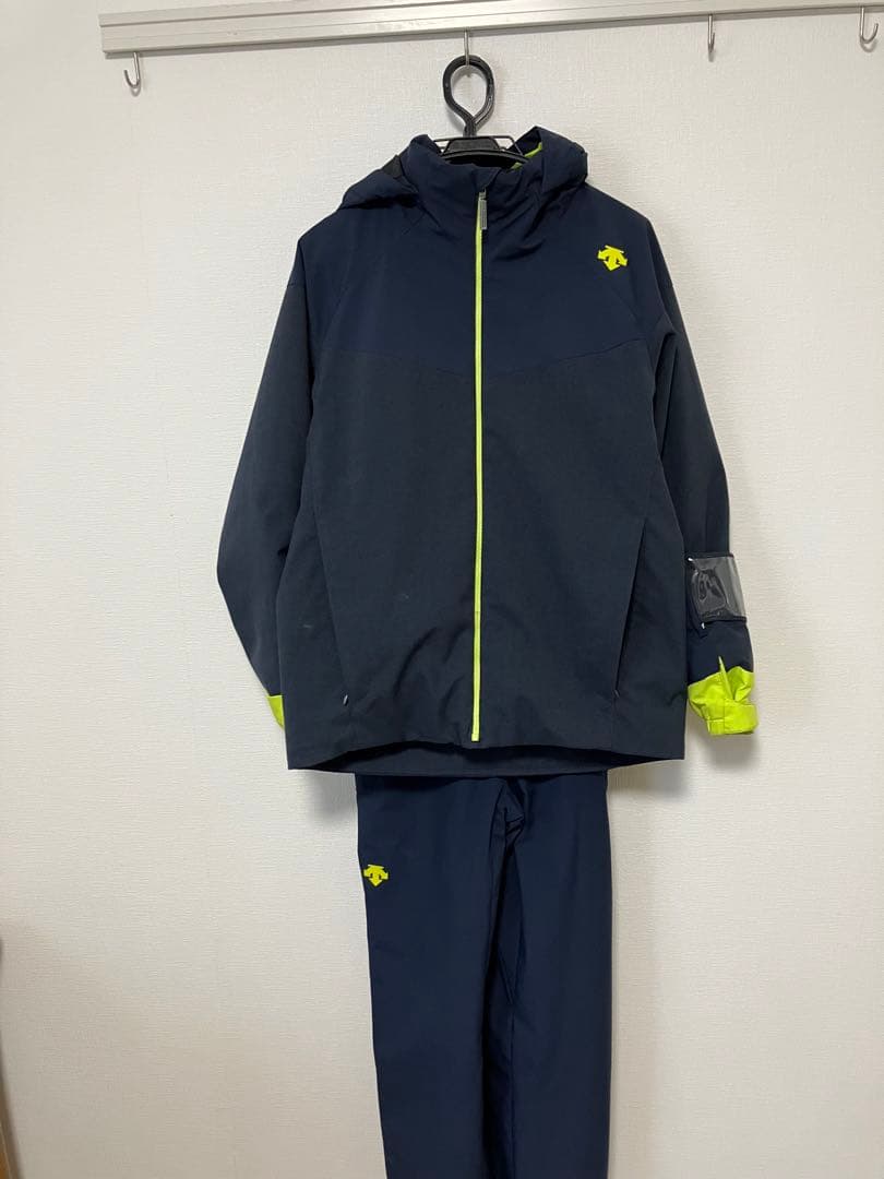 デサント　スキーウェア上下セット