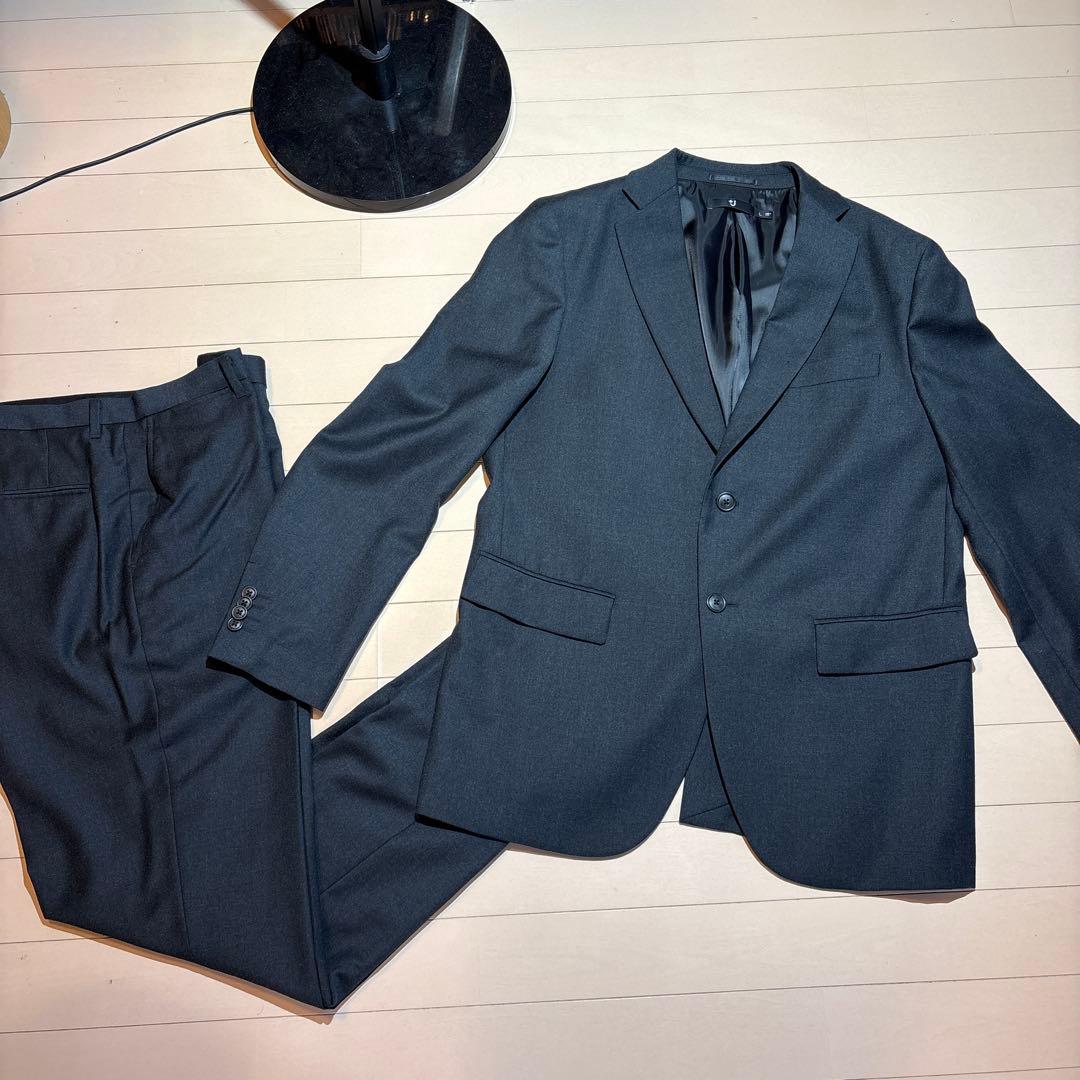 【U】　プラスＪジャケット・パンツセットアップ　黒&ダークグレイ