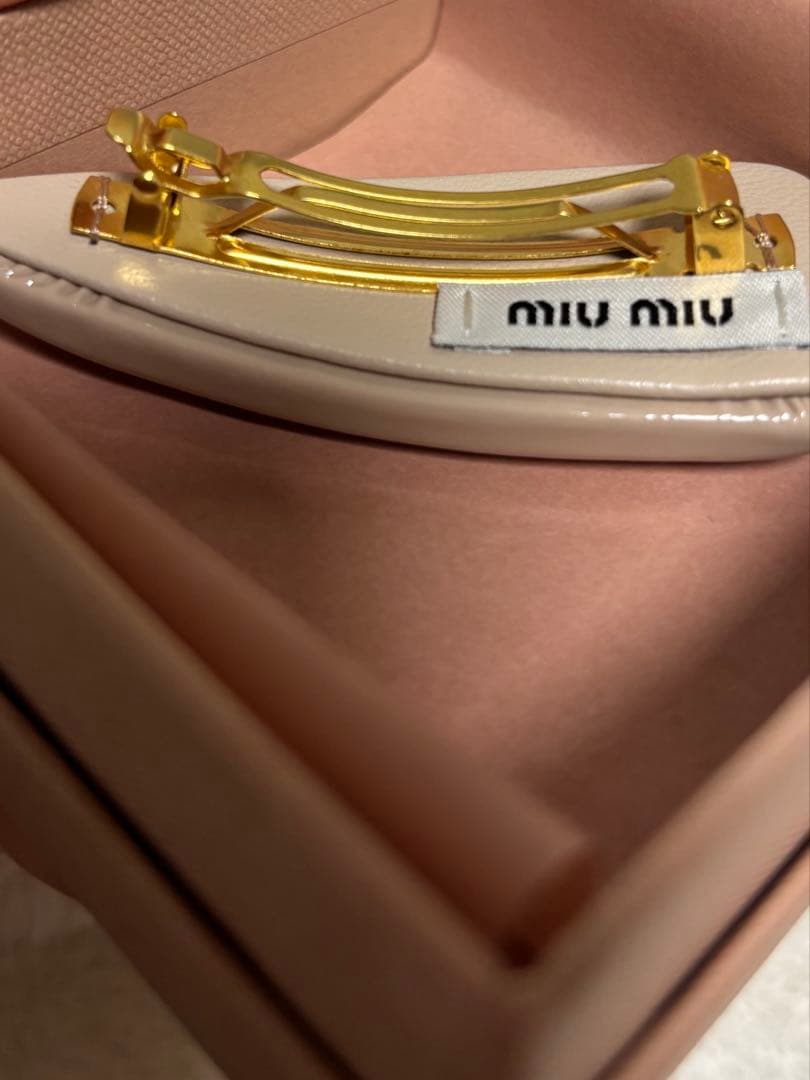 miu miu ピンク ヘアピン 正規品