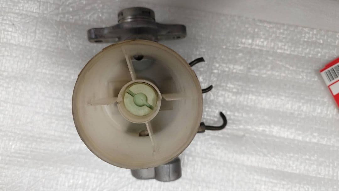 日産 BM50 マスターシリンダー TOKICO ABS無し N1 中古