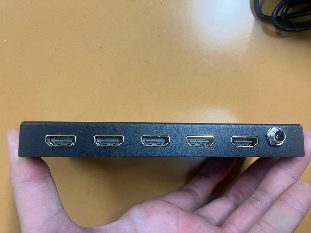 HDMI 分配器