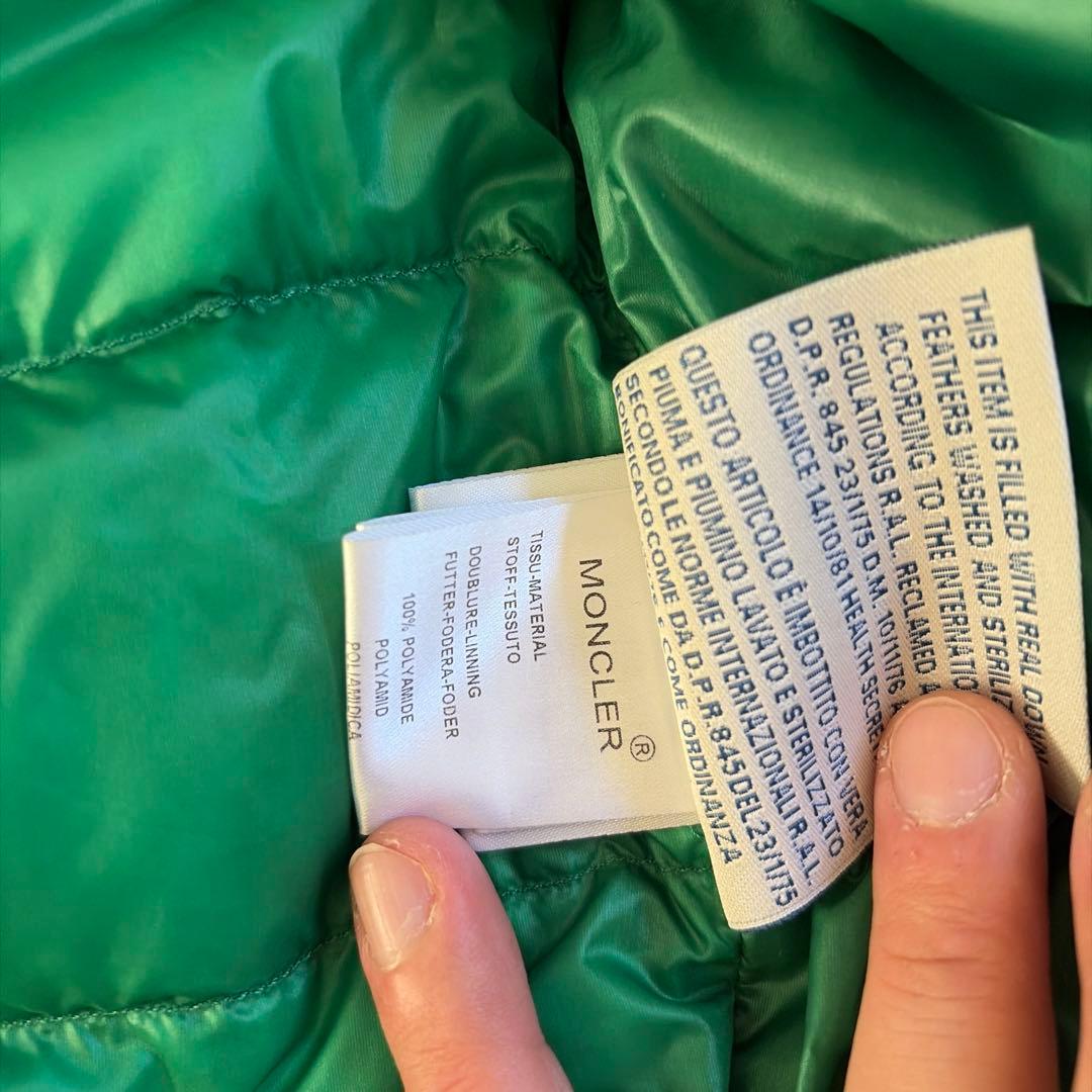 レアカラー　モンクレール　ダウンベスト　gui MONCLER グリーン