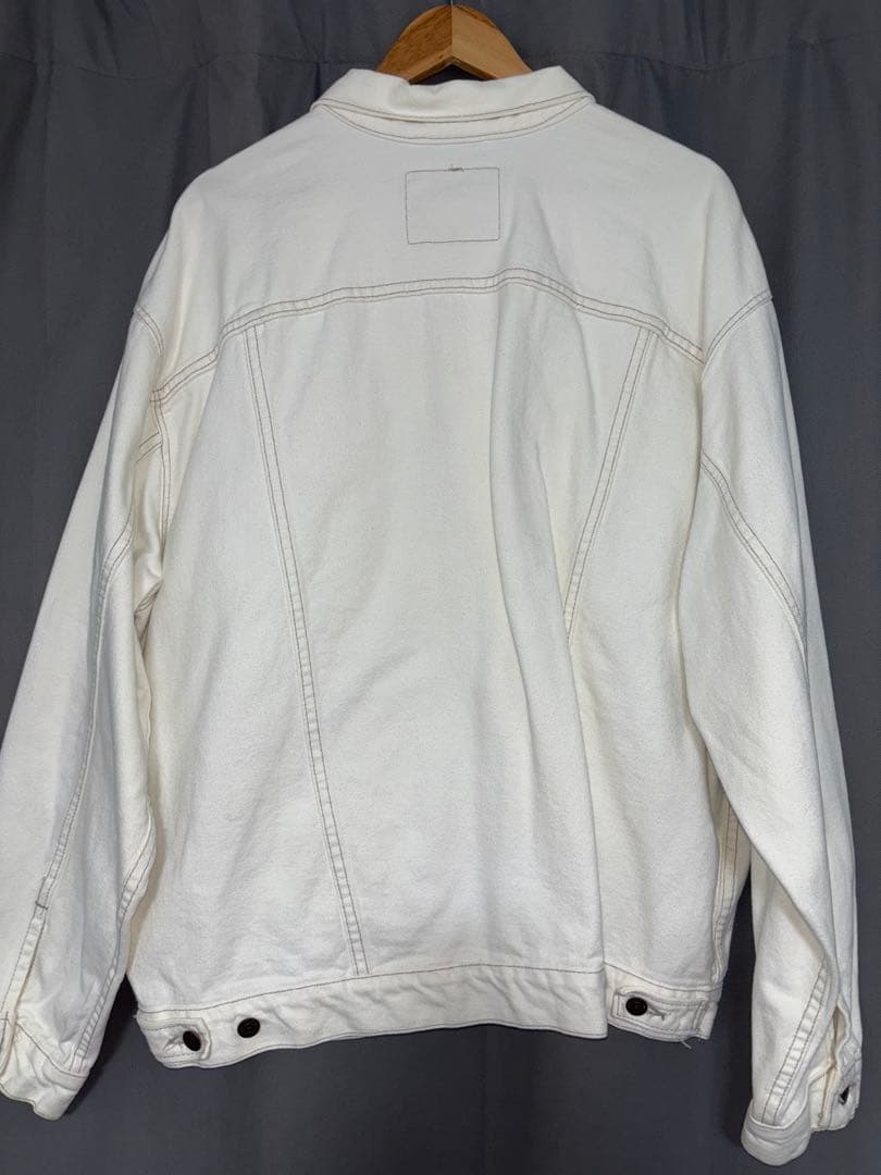 Levi's ホワイト デニムジャケット