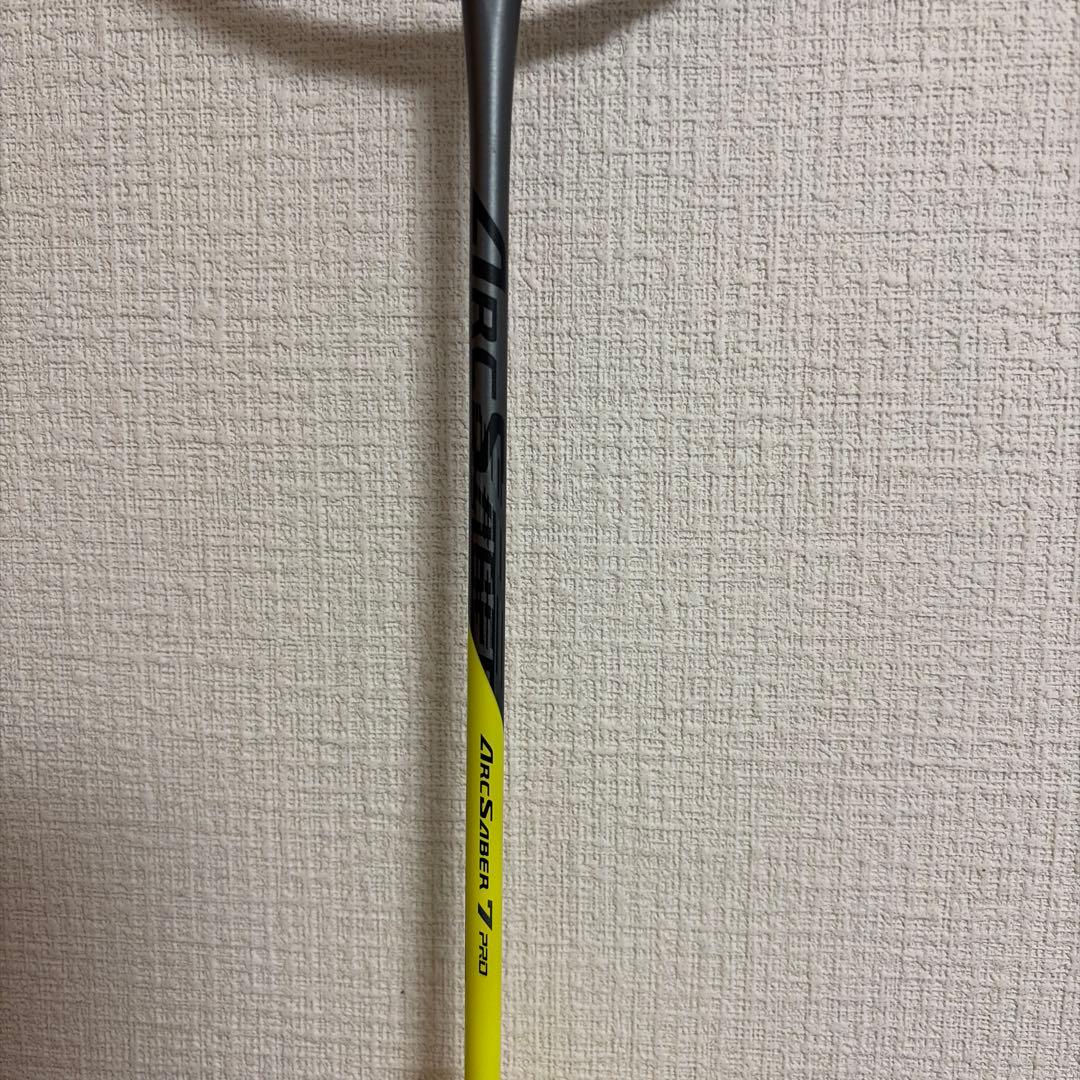 YONEX ArcSaber 7 Pro ブラック/イエロー 4U5G