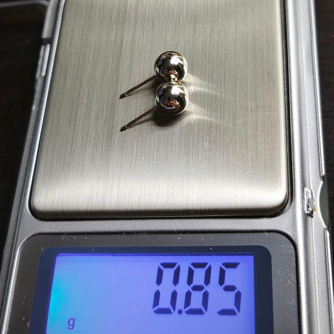 新品　Pt900 プラチナ　丸玉ピアス　約7mm