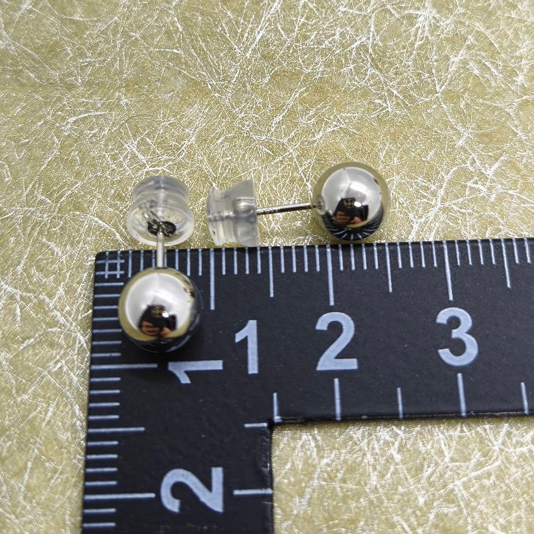 新品　Pt900 プラチナ　丸玉ピアス　約7mm