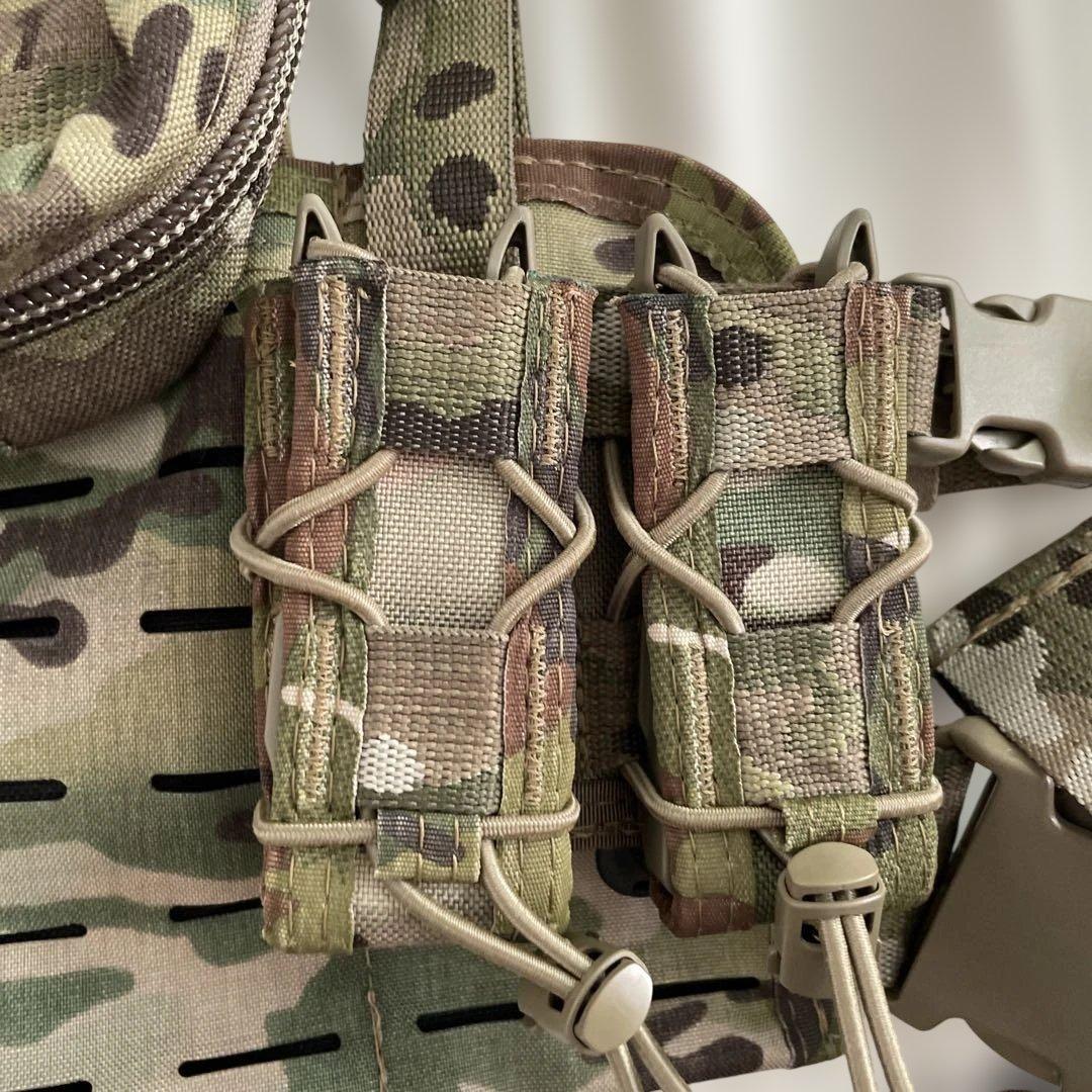 マルチカム チェストリグ 4マガジンポーチ付き