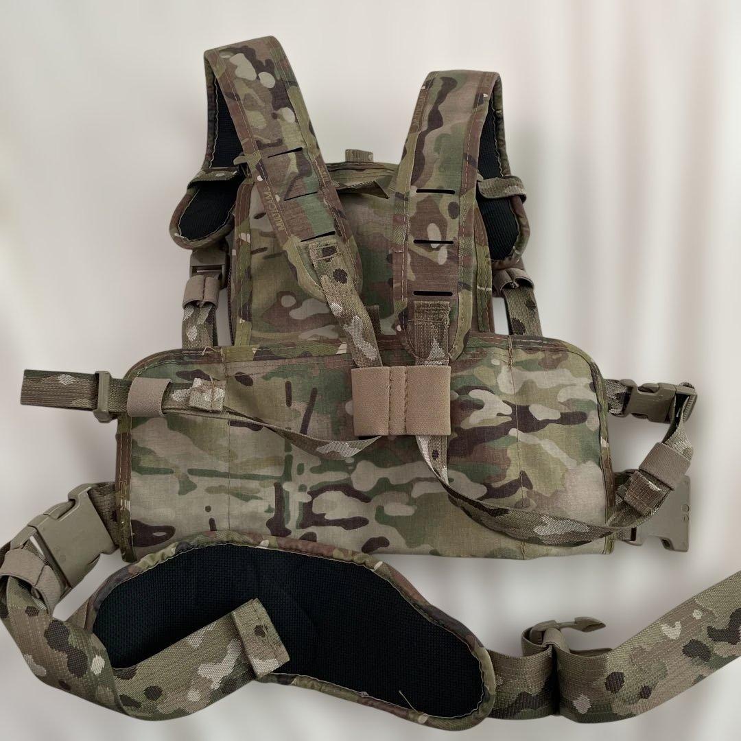 マルチカム チェストリグ 4マガジンポーチ付き