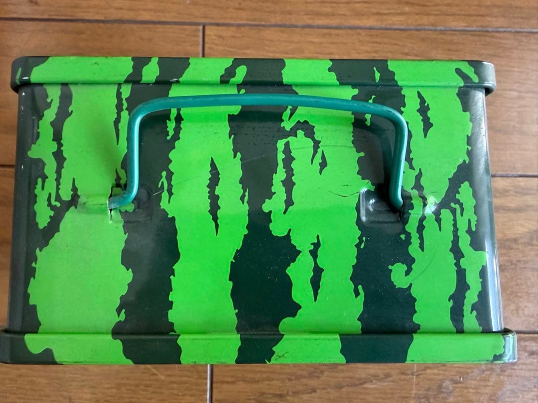 サザンオールスターズ Suika すいか （訳ありおまけ付き　デジタル腕時計）