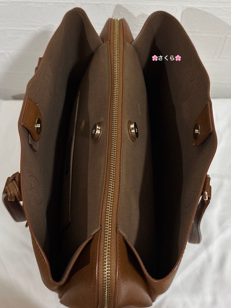 ✨未使用級✨フルラ ミネルヴァ L トートバッグ ビジネスバッグ