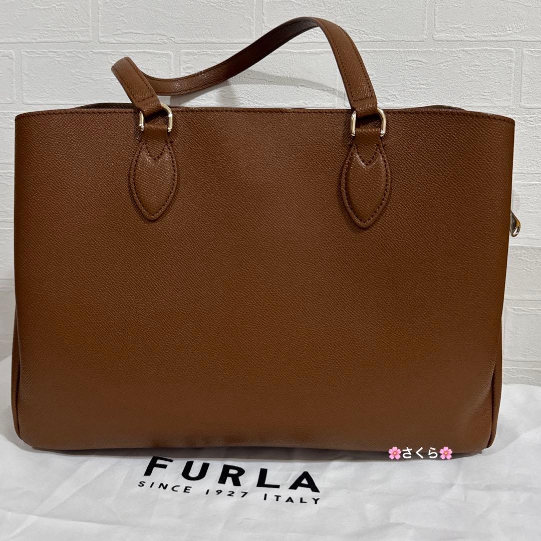 ✨未使用級✨フルラ ミネルヴァ L トートバッグ ビジネスバッグ