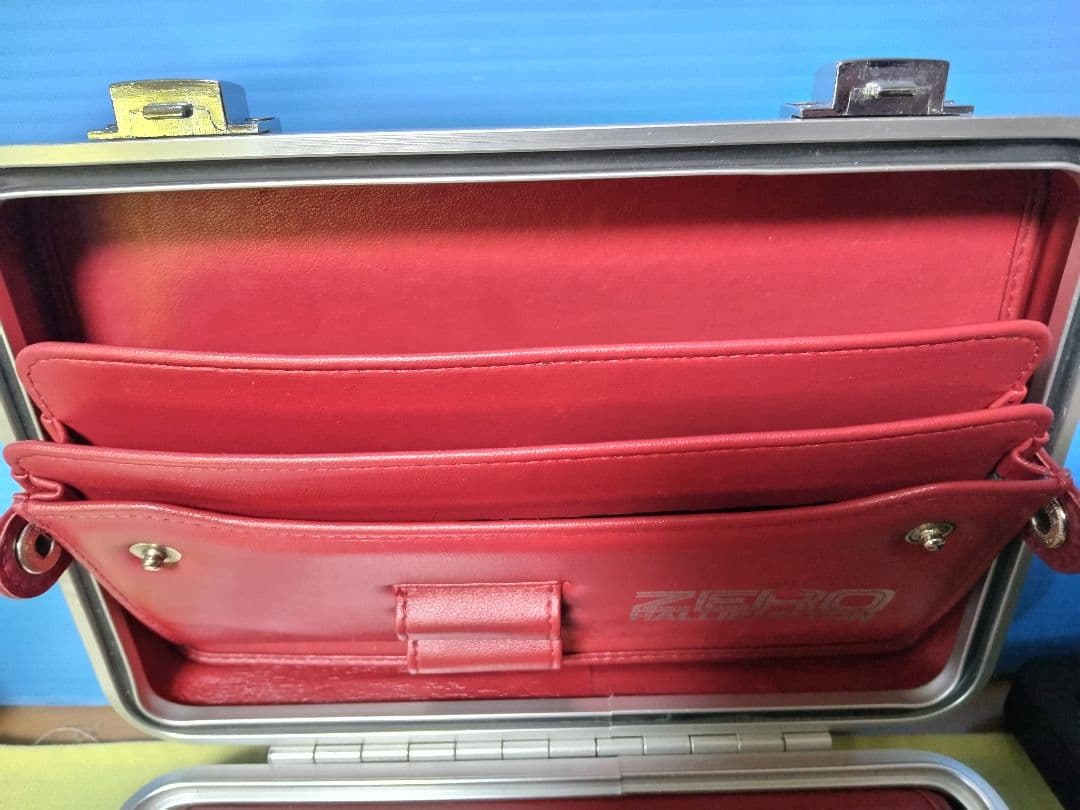 ZERO HALLIBURTON アルミ ハードケース　最小品　美品