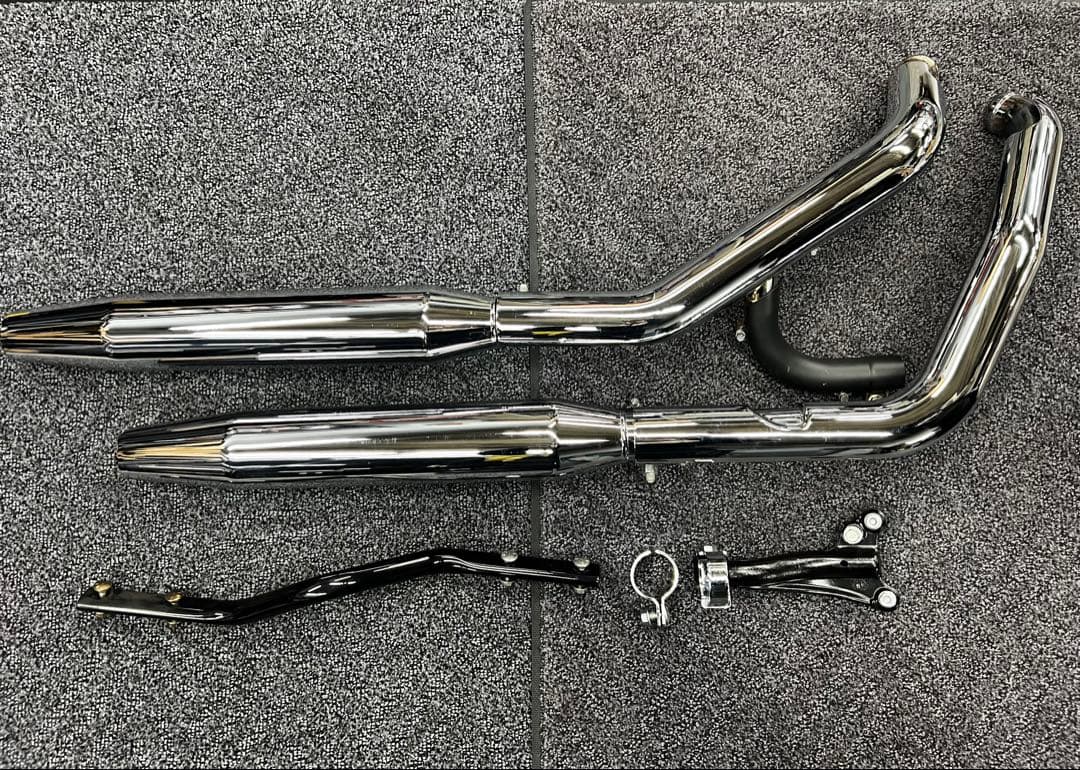 2013年　FXDL(ローライダー)純正フルエキマフラー