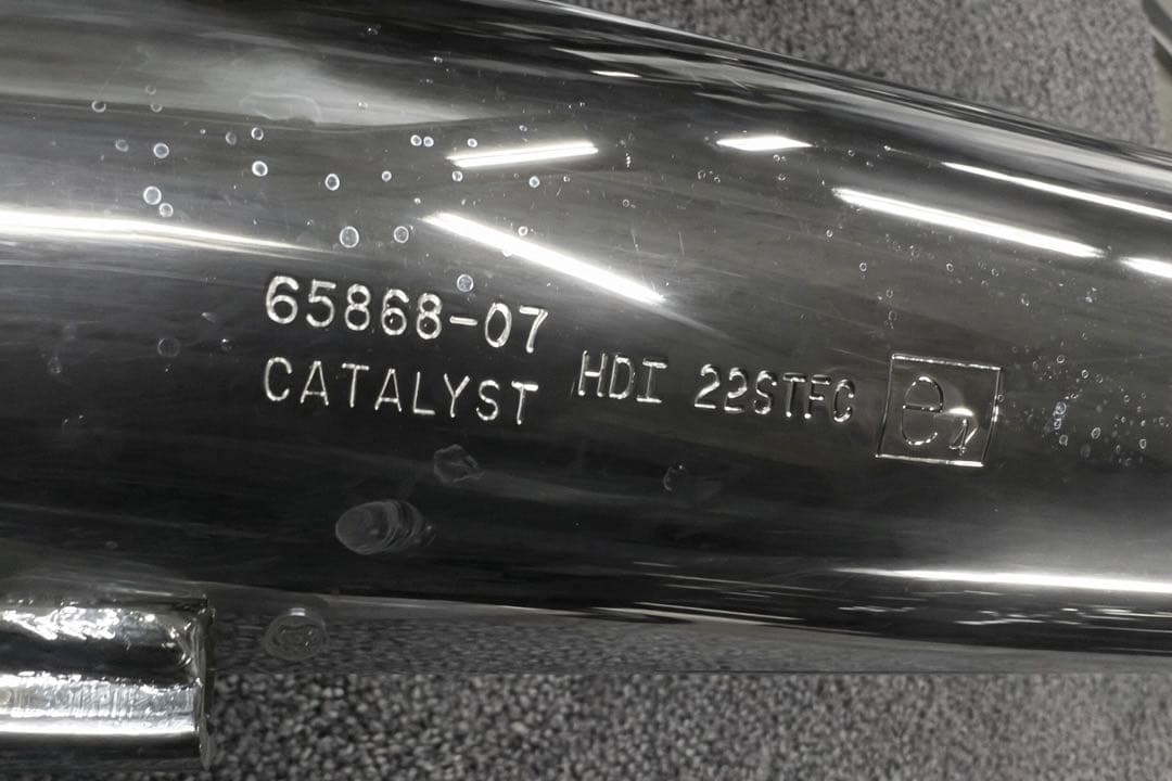 2013年　FXDL(ローライダー)純正フルエキマフラー