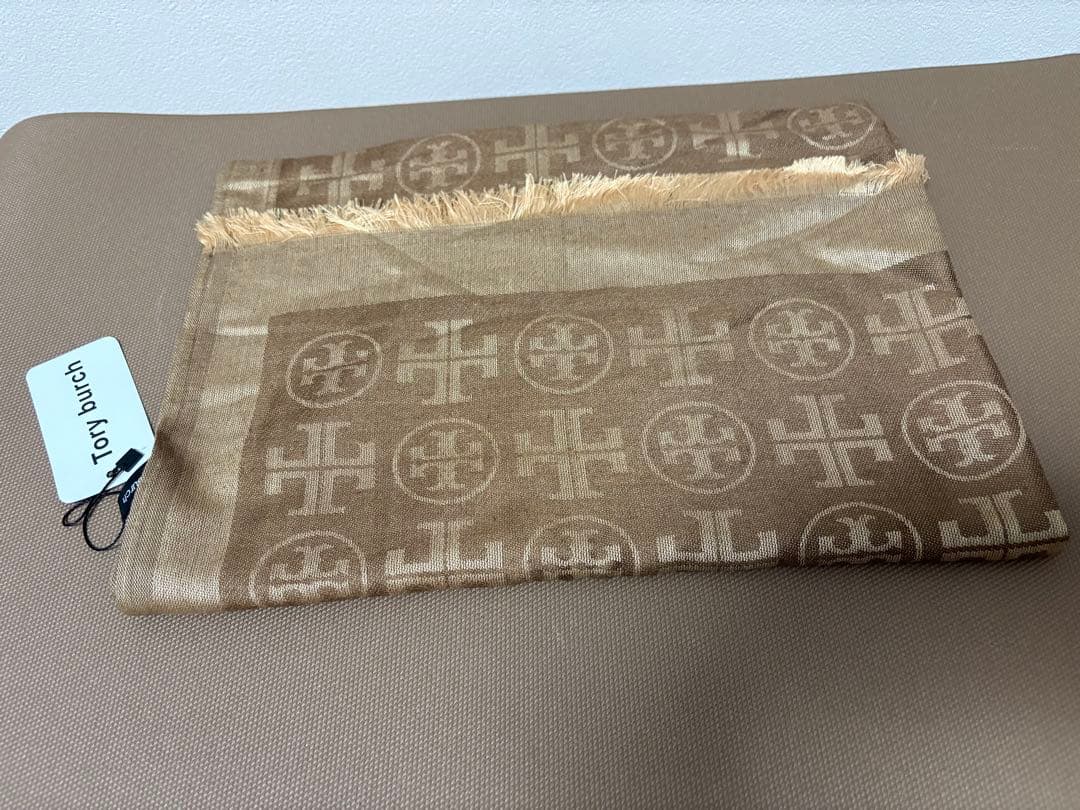 【新品】トリーバーチ　ストール