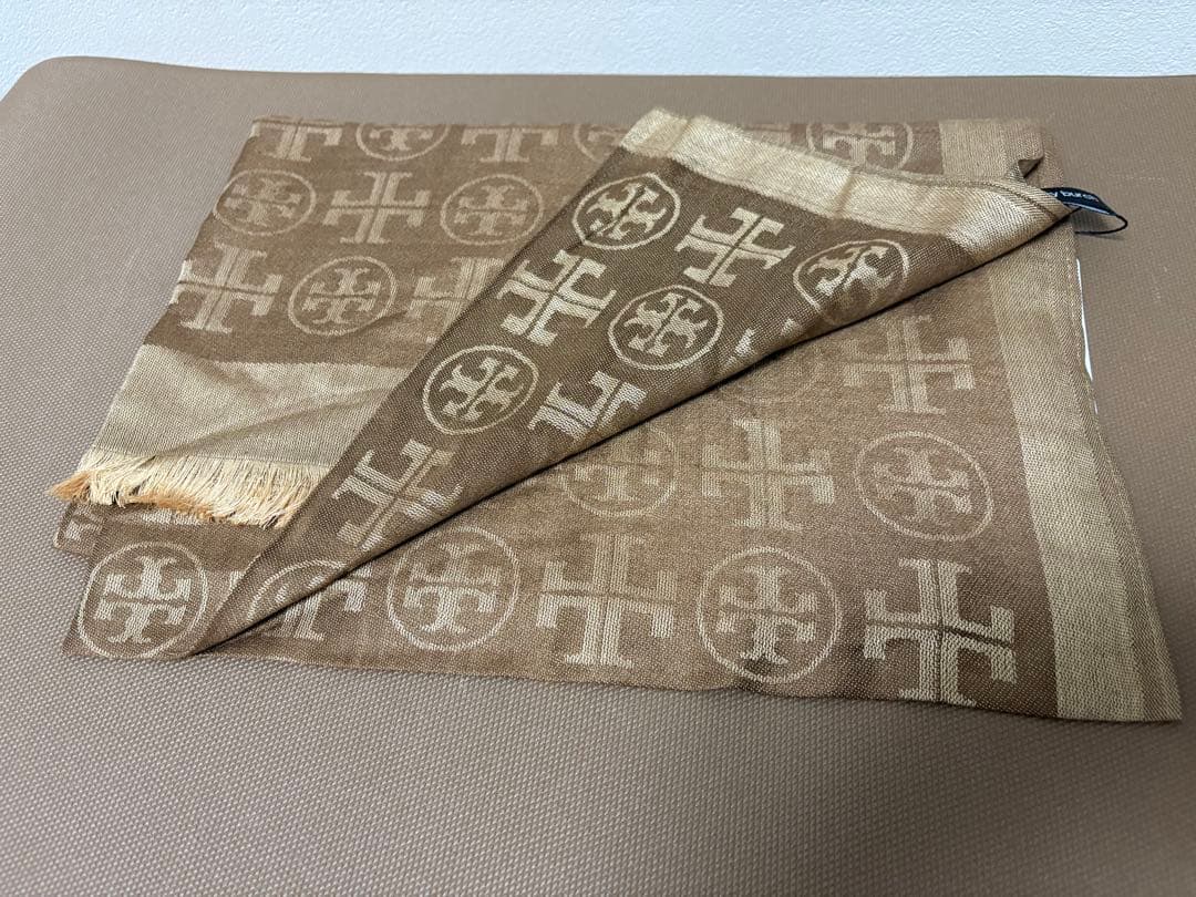 【新品】トリーバーチ　ストール