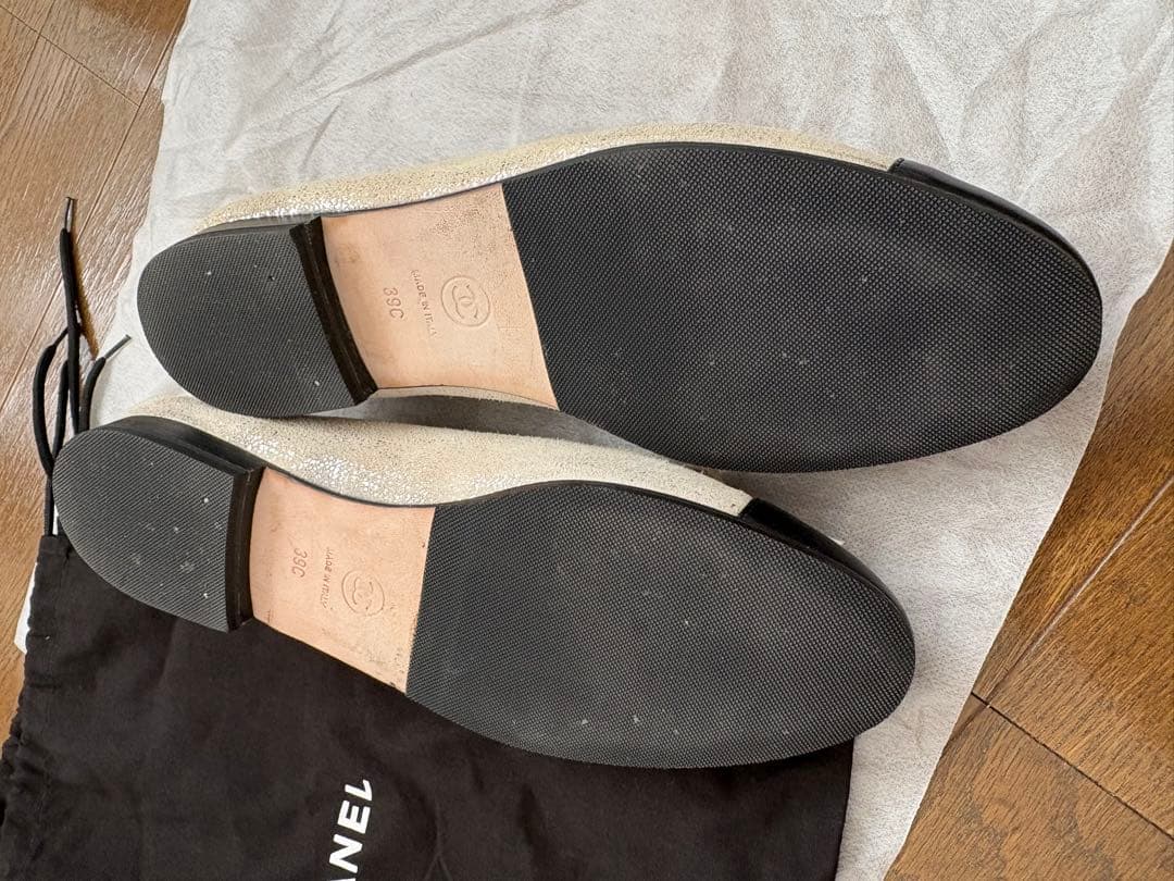 CHANEL フラットシューズ ベージュ/ブラック　39