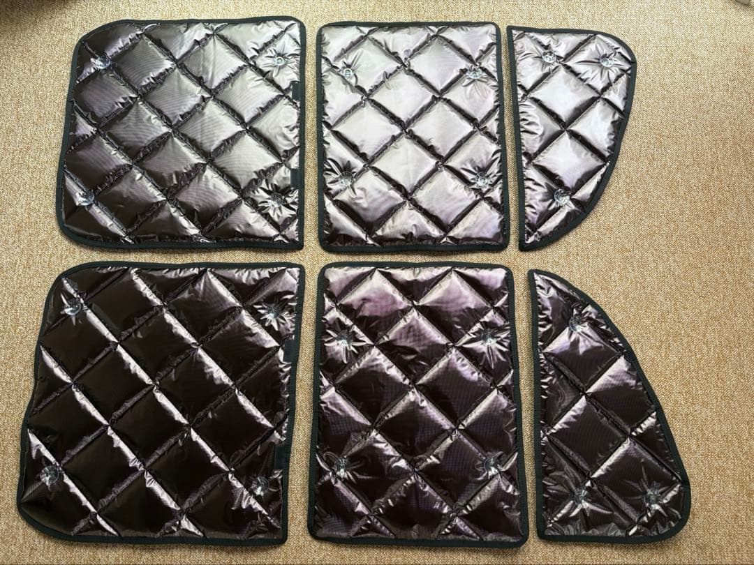 【ほぼ新品】アイズマルチシェード　ブラッキーブラック　リア9枚セット　ハイエース