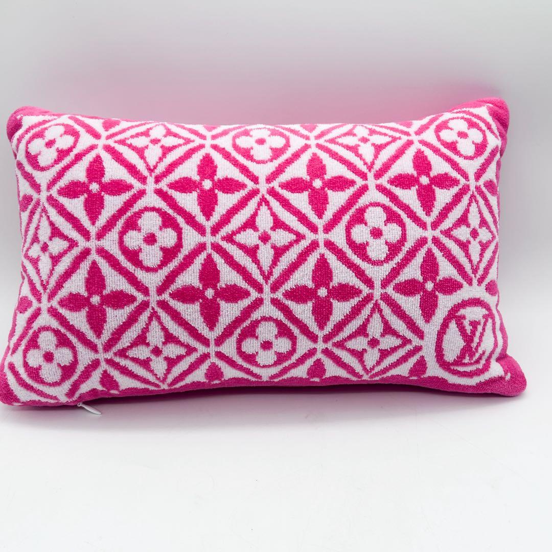 LOUIS VUITTON プティクッション モノグラム ピンク ブルー