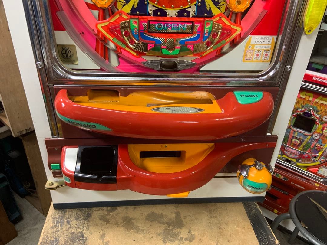 奥村　モナコ　モナキストファイヤー　レトロパチンコ　カギ付き