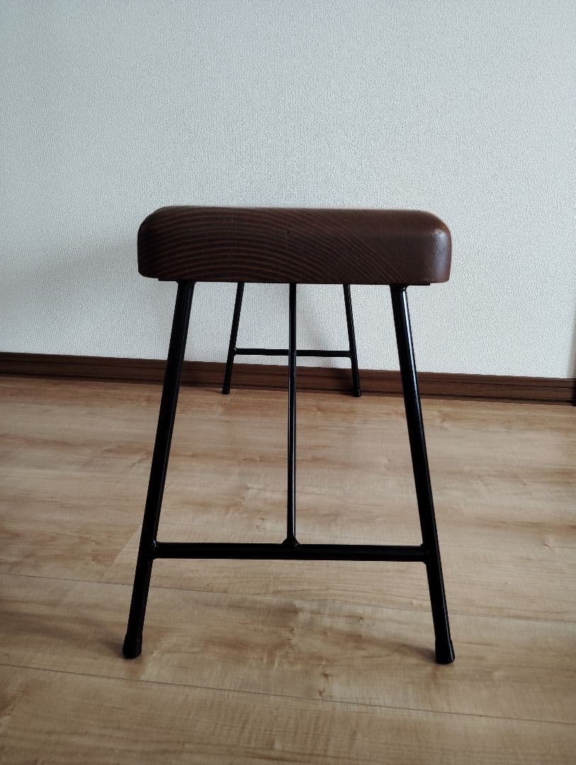 木製ベンチ　スチール脚　ブラウン
